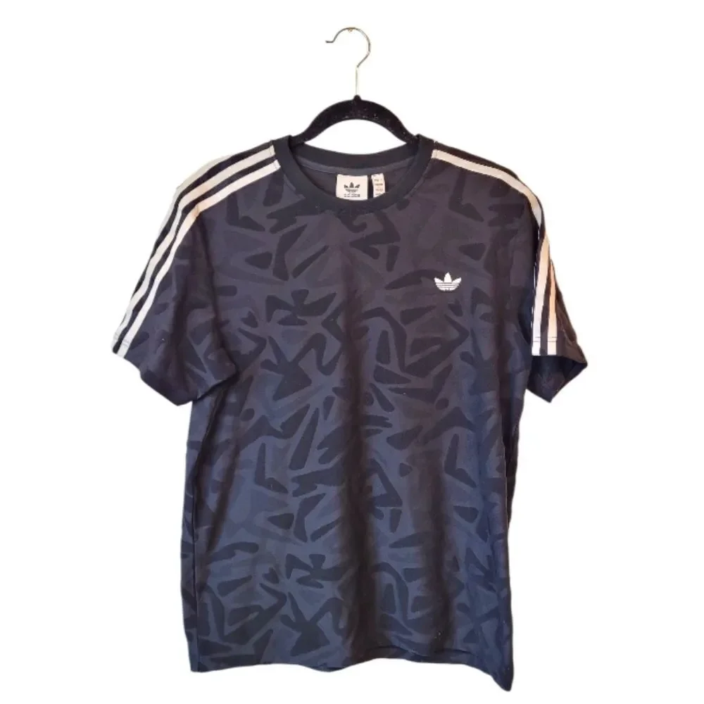 Adidas Men's Black Velvet Geo Print Premium Jersey Size US XS